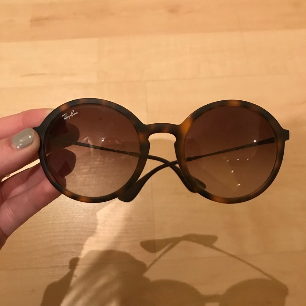 Ray Ban Round Eye  Gunmetal Tortoise Sunglasses